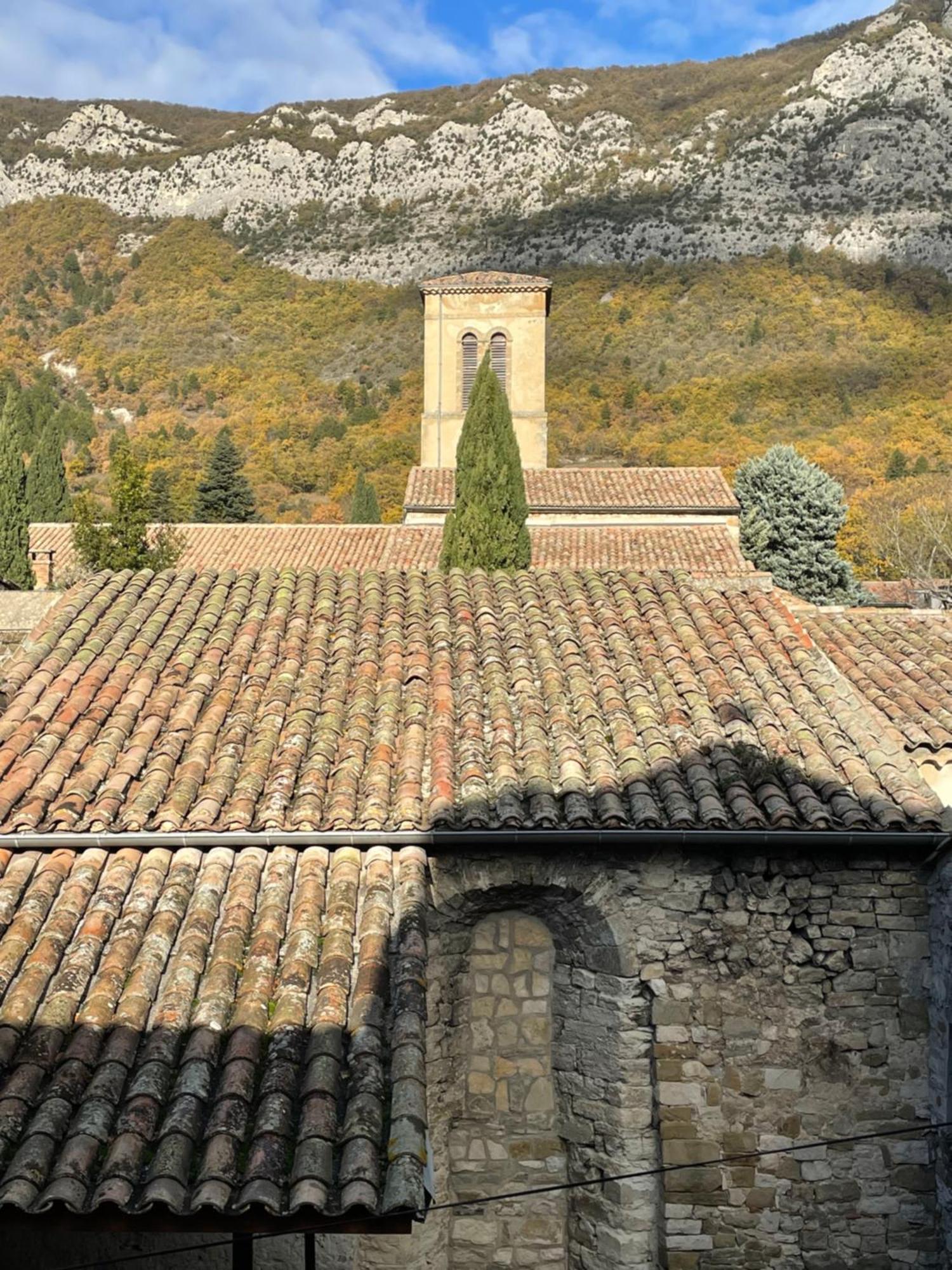 Les Appartements Du Saint Thiers, La Provence Dans Un Coin De La Drome Et L'Esprit D'Une Maison D'Hotes A Saou Buitenkant foto